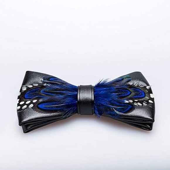 Men's Natural Feather Pre-Tied Bow tie & Lapel Pin - Picture 4 of 5